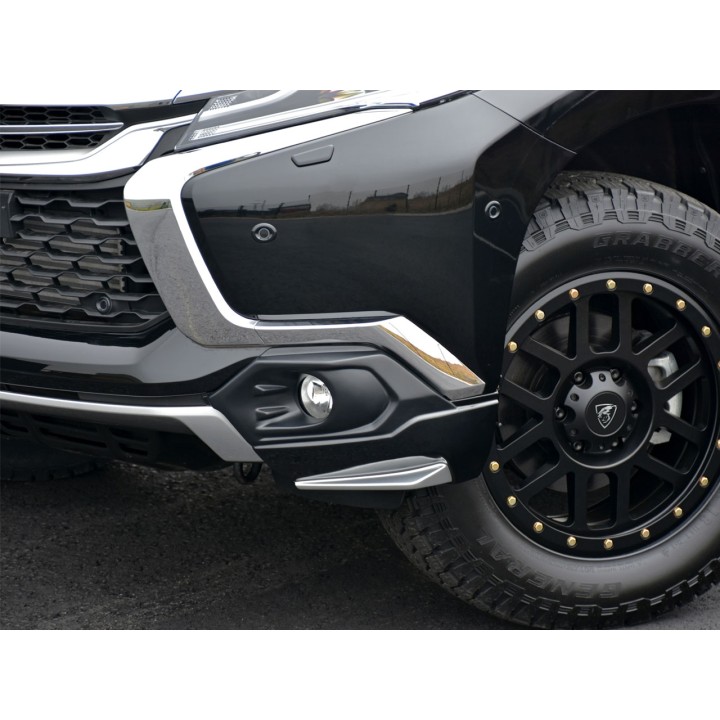 Spoiler Bară Față, Predator Sport Two Bucăți in X08, Culoare Negru, Mitsubishi Pajero 2018 - Prezent - EDK.ro