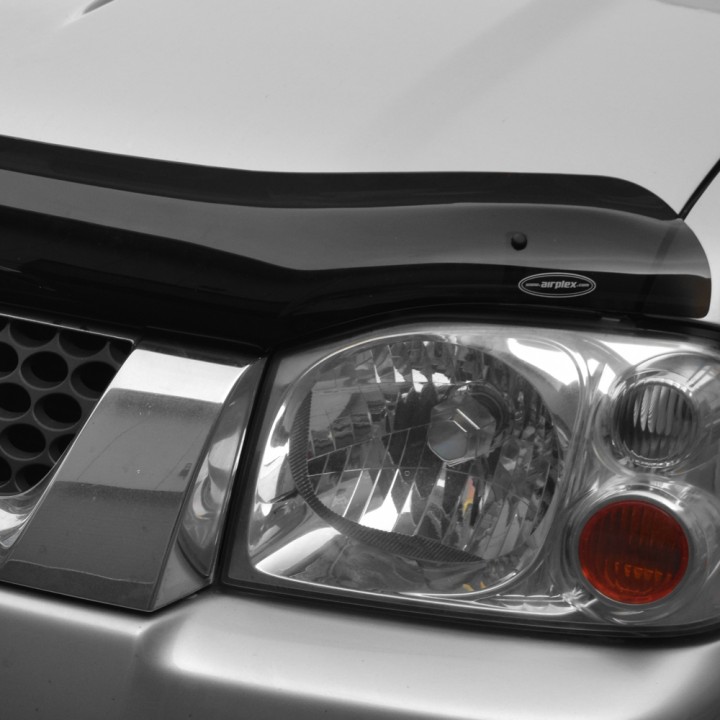 Bonnet Protector, Trux, Color Dark Smoke, Nissan Navara 2002 - 2005 - EDK.ro