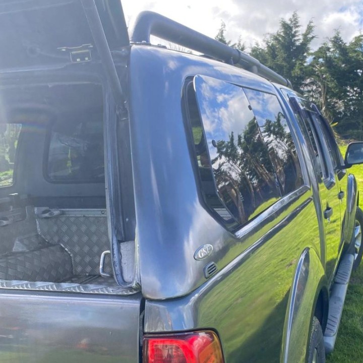 Închidere de Benă Tip Hardtop, Alpha GSE, Nissan Navara Cabină Dublă 2005 - 2015 - EDK.ro
