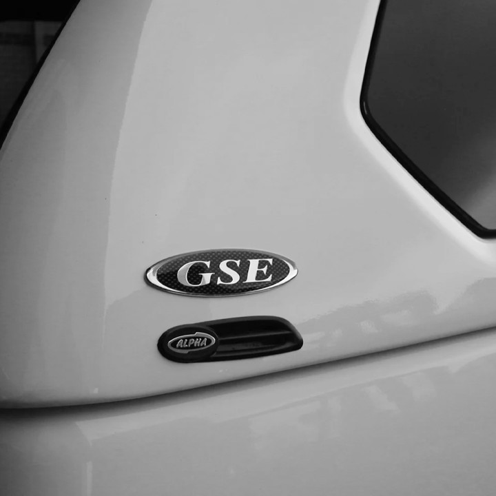 Închidere de Benă Tip Hardtop, Alpha GSE, Nissan Navara Cabină Dublă 2005 - 2015 - EDK.ro
