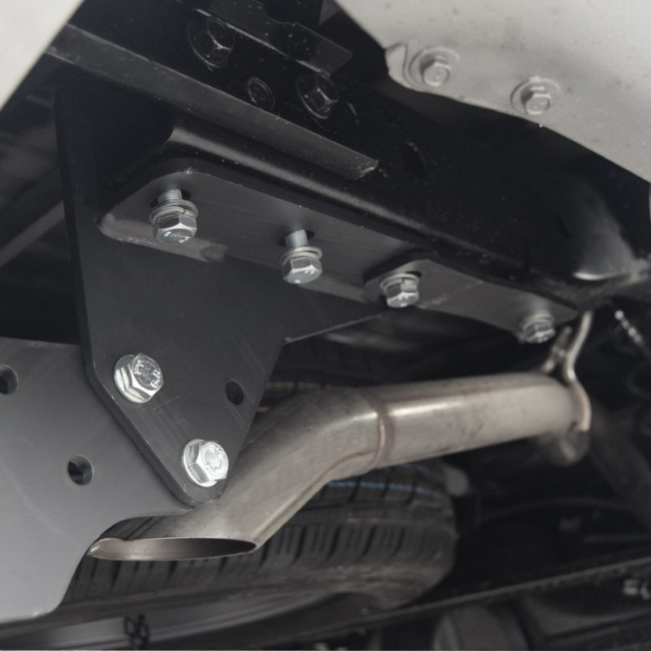 Cârlig de Remorcare Heavy Duty, Trux, Nissan Navara Cabină Dublă / Cabină Extra 2005 - 2015 - EDK.ro