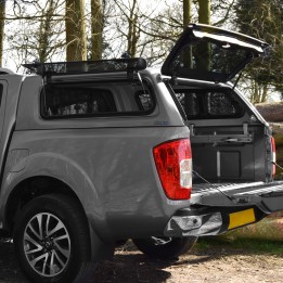 Hardtop Bed Cover, Aeroklas Leisure, Nissan Navara Double Cab 2016 - 2021 - EDK.ro
