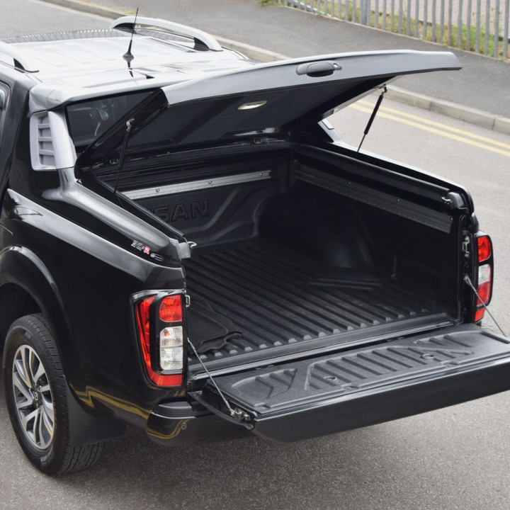 Închidere de Benă Tip Fullbox, Alpha SC-Z, Nissan Navara Cabină Dublă 2016 - 2021 - EDK.ro