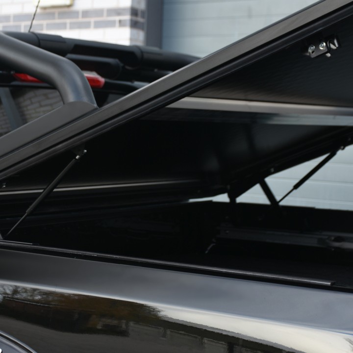 Închidere de Benă Tip Capac, ProTop Lift-Up, Nissan Navara Cabină Dublă 2016 - 2021 - EDK.ro