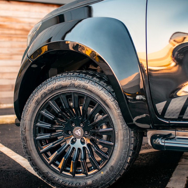 Fender Flares, Predator AdBlue Monster - Colour Options, Nissan Navara Double Cab 2017 - 2021 - EDK.ro