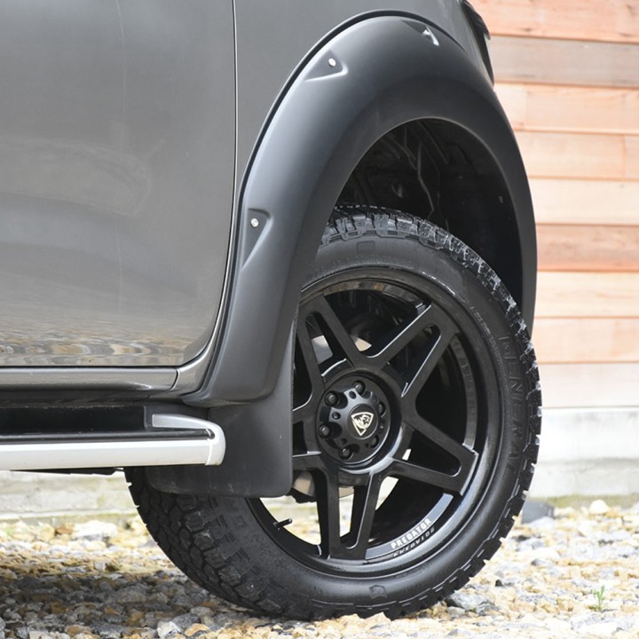 Fender Flares, Trux AdBlue, Color Matt Black, Nissan Navara Double Cab 2017 - 2021 - EDK.ro
