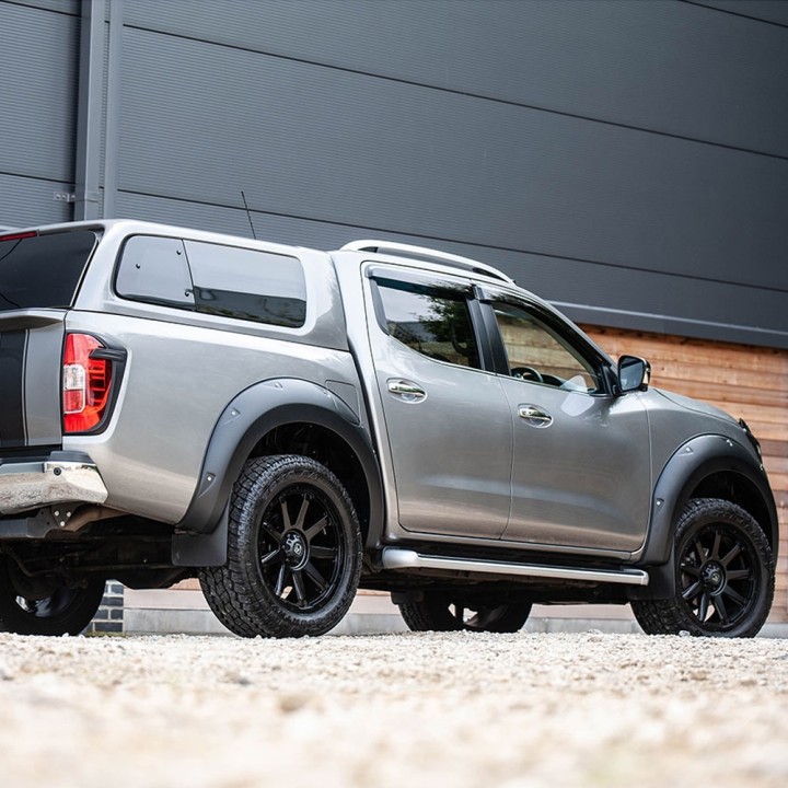 Extensii Aripi, Trux AdBlue, Culoare Negru Mat, Nissan Navara Cabină Dublă 2016 - 2021 - EDK.ro
