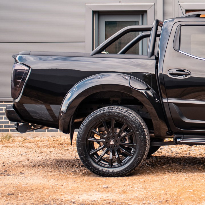 Extensii Aripi, Trux AdBlue, Culoare Diverse Culori, Nissan Navara Cabină Dublă 2016 - 2021 - EDK.ro