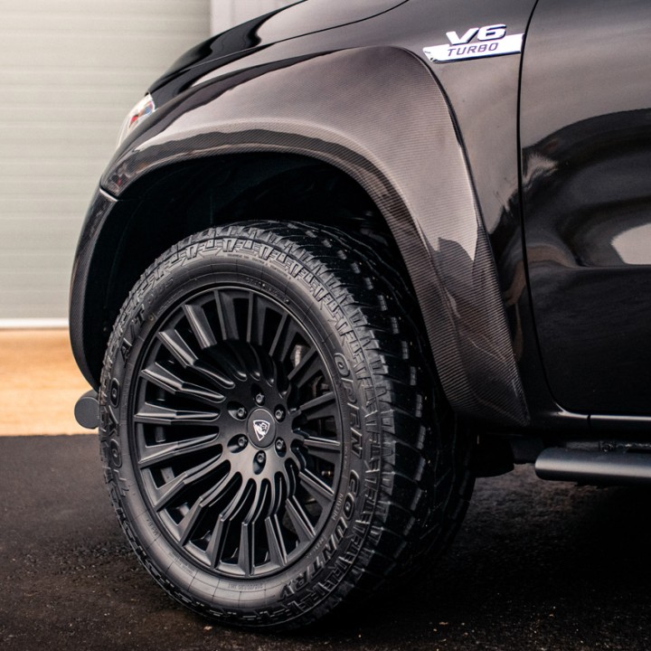 Extensii Aripi, Predator AdBlue Monster in Fibre, Culoare Carbon, Nissan Navara Cabină Dublă 2017 - 2021 - EDK.ro