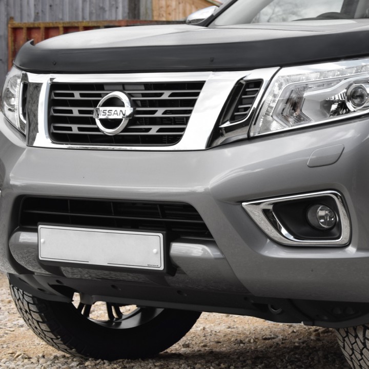 Deflector Capotă, Trux, Culoare Fumuriu Închis, Nissan Navara Cabină Dublă / Cabină Extra 2016 - 2021 - EDK.ro