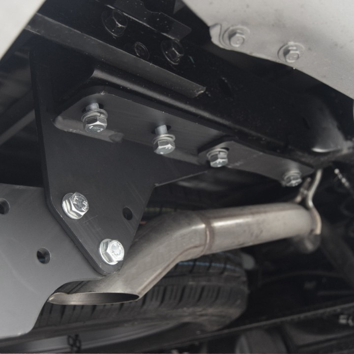 Cârlig de Remorcare Fix cu Flanșă Heavy Duty, Trux, Renault Alaskan Cabină Dublă 2018 - 2020 - EDK.ro