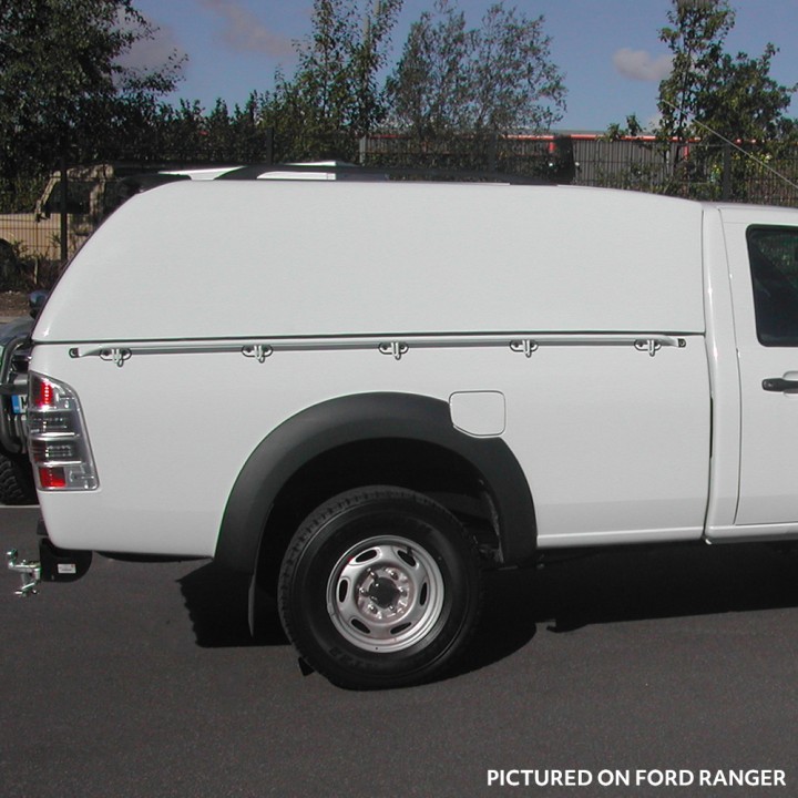 Hardtop Bed Cover, Carryboy 560 Commercial, Toyota Hilux Single Cab 2005 - 2016 - EDK.ro