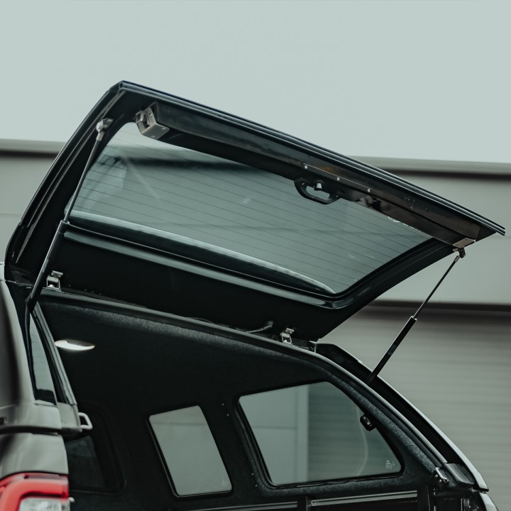 Hardtop Bed Cover, Alpha Type-E, Toyota Hilux Double Cab 2016 - Present - EDK.ro