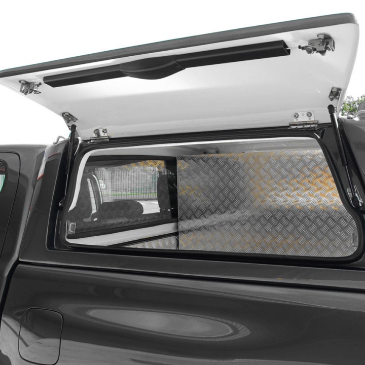 Închidere de Benă Tip Hardtop, ProTop Gullwing, Toyota Hilux Cabină Dublă 2016 - Prezent - EDK.ro