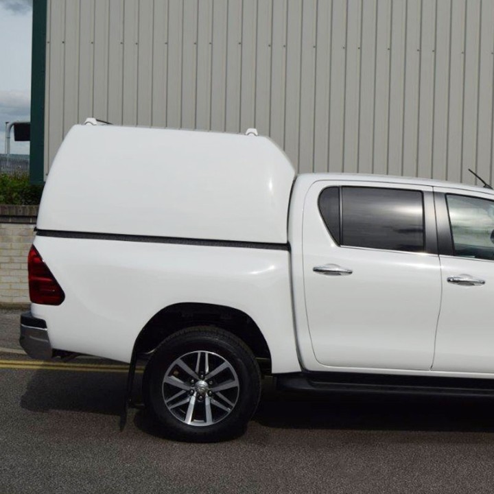 Închidere de Benă Tip Hardtop, ProTop High Roof Tradesman, Toyota Hilux Cabină Dublă 2016 - Prezent - EDK.ro