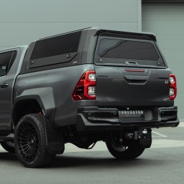 Închidere de Benă Tip Hardtop, Tomahawk Adventure, Toyota Hilux Cabină Dublă 2016 - Prezent - EDK.ro