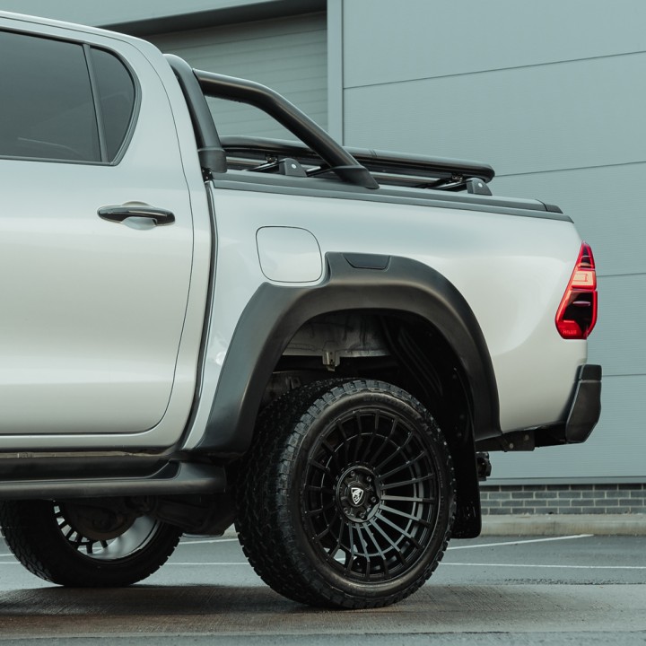 Platform Roof Rack, Predator Mountain Top Roll Covers (No Side Rails), Toyota Hilux Double Cab 2016 - Present - EDK.ro