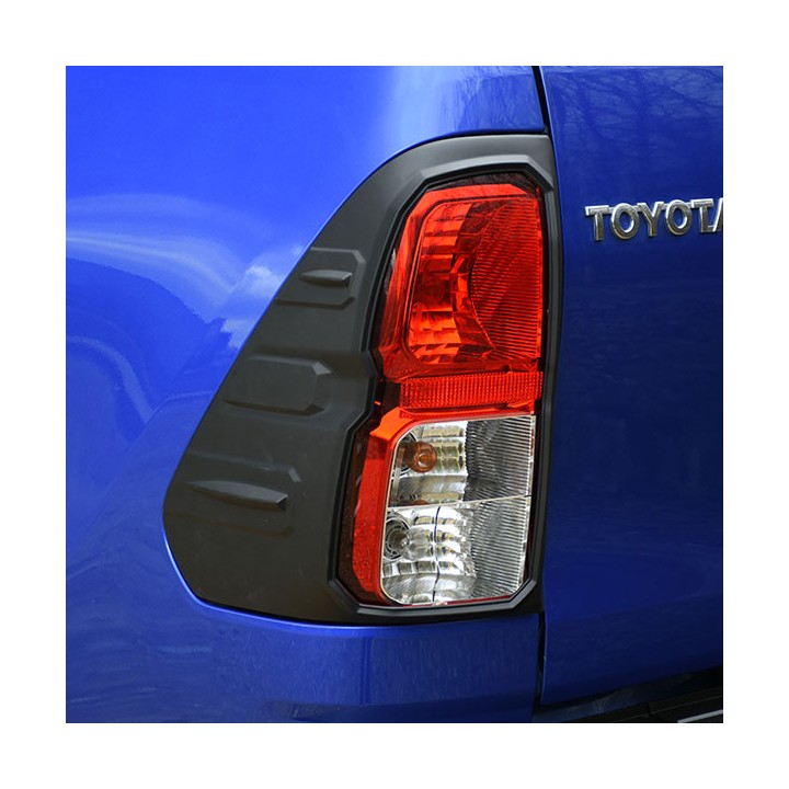 Capace Stopuri, Trux, Culoare Negru, Toyota Hilux Invincible 2016 - Prezent - EDK.ro