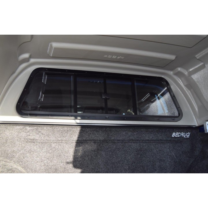 Închidere de Benă Tip Hardtop, Aeroklas Commercial, Toyota Hilux Invincible Cabină Dublă 2016 - Prezent - EDK.ro