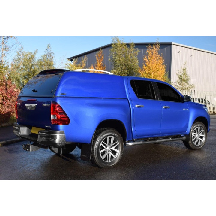 Închidere de Benă Tip Hardtop, Carryboy 560 Commercial, Toyota Hilux Invincible Cabină Dublă 2016 - Prezent - EDK.ro