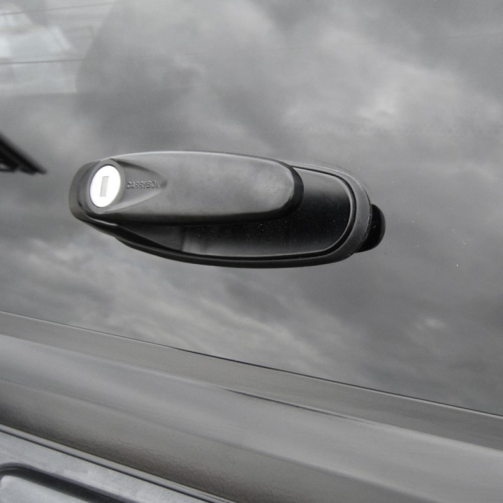 Închidere de Benă Tip Hardtop, Carryboy 560 Commercial, Toyota Hilux Cabină Extra 2016 - 2026 - EDK.ro