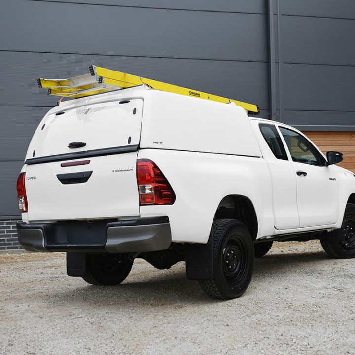 Închidere de Benă Tip Hardtop, ProTop Tradesman, Toyota Hilux Cabină Extra 2016 - 2026 - EDK.ro
