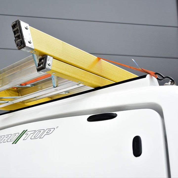Închidere de Benă Tip Hardtop, ProTop Tradesman, Toyota Hilux Cabină Extra 2016 - 2026 - EDK.ro