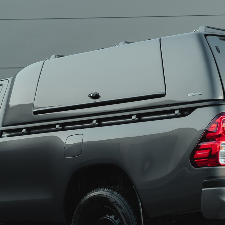 Închidere de Benă Tip Hardtop, ProTop Gullwing, Toyota Hilux Cabină Single 2016 - 2026 - EDK.ro