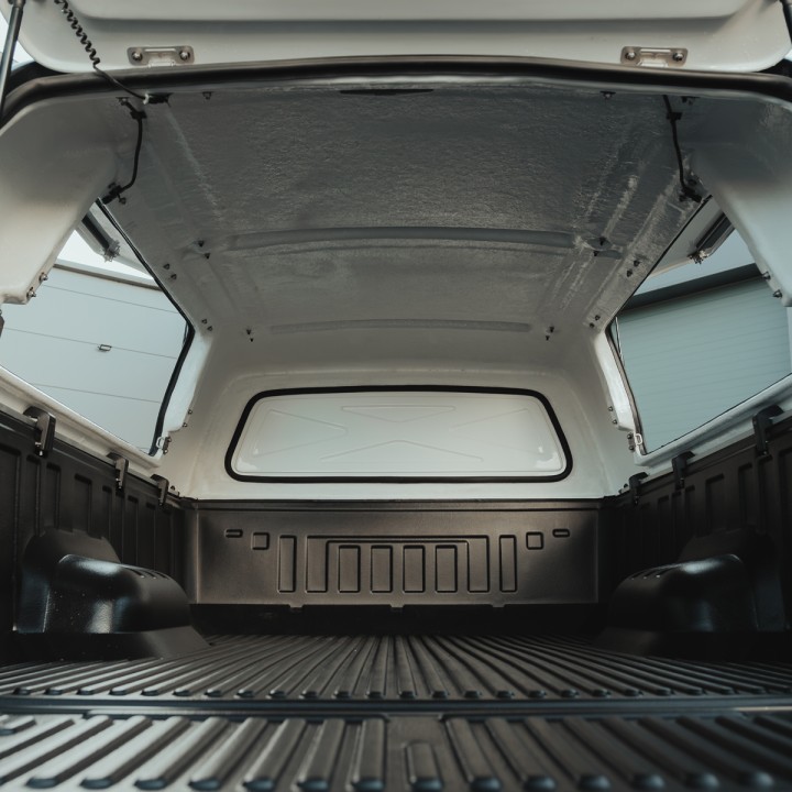 Închidere de Benă Tip Hardtop, ProTop Gullwing, Toyota Hilux Cabină Single 2016 - 2026 - EDK.ro