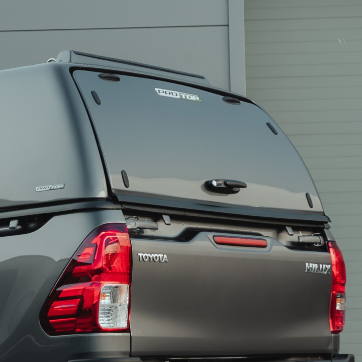Închidere de Benă Tip Hardtop, ProTop Tradesman, Toyota Hilux Cabină Single 2016 - 2026 - EDK.ro