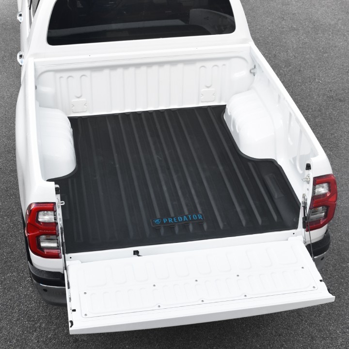 Covoraș pentru Benă, Predator Rubber, Toyota Hilux Cabină Dublă 2016 - 2020 - EDK.ro
