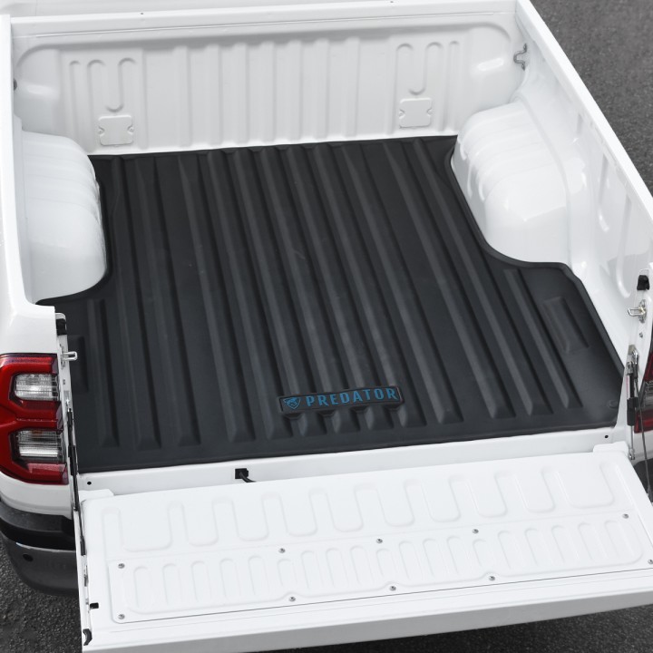 Load Bed Mat, Predator Rubber, Toyota Hilux Double Cab 2020 - 2026 - EDK.ro