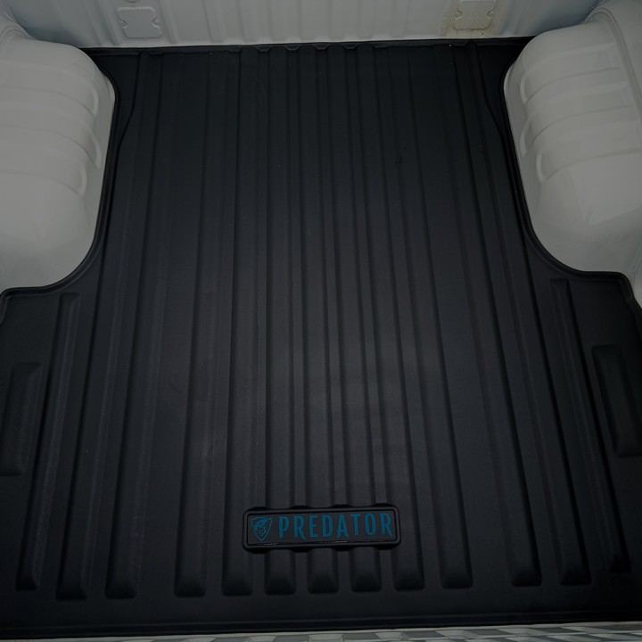 Covoraș pentru Benă, Predator Rubber, Toyota Hilux Cabină Dublă 2020 - 2026 - EDK.ro