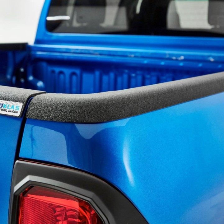 Capace Bare Benă, Aeroklas Invincible X - Hayon Protection, Toyota Hilux Cabină Dublă 2021 - Prezent - EDK.ro