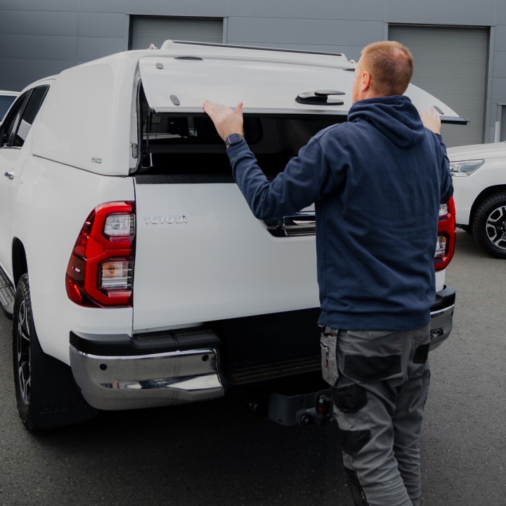 Hardtop Bed Cover, ProTop Tradesman, Toyota Hilux Double Cab 2020 - 2026 - EDK.ro