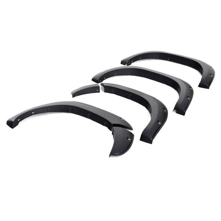 Extensii Aripi, Trux Mic Rivets, Culoare Negru Mat, Toyota Hilux Cabină Dublă 2021 - Prezent - EDK.ro