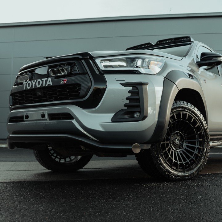 Bullbar Off-Road, Trux City, Toyota Hilux Cabină Dublă / Cabină Extra / Cabină Single 2020 - 2026 - EDK.ro