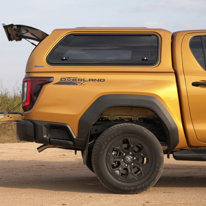 Închidere de Benă Tip Hardtop, Aeroklas Leisure, Toyota Hilux Cabină Dublă 2026 - Prezent - EDK.ro