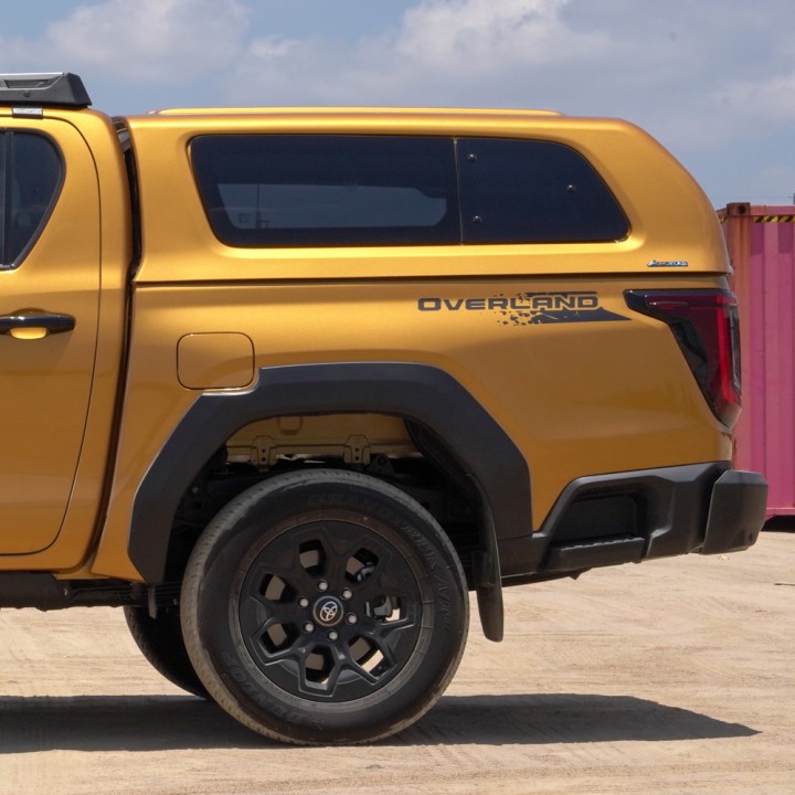 Hardtop Bed Cover, Aeroklas Leisure, Toyota Hilux Double Cab 2026 - Present - EDK.ro