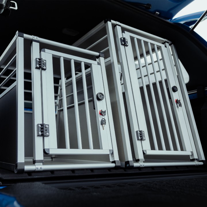 Dog Box, Trux Lightweight with Single Door - 3 Sizes, Volkswagen Amarok Double Cab 2016 - 2019 - EDK.ro