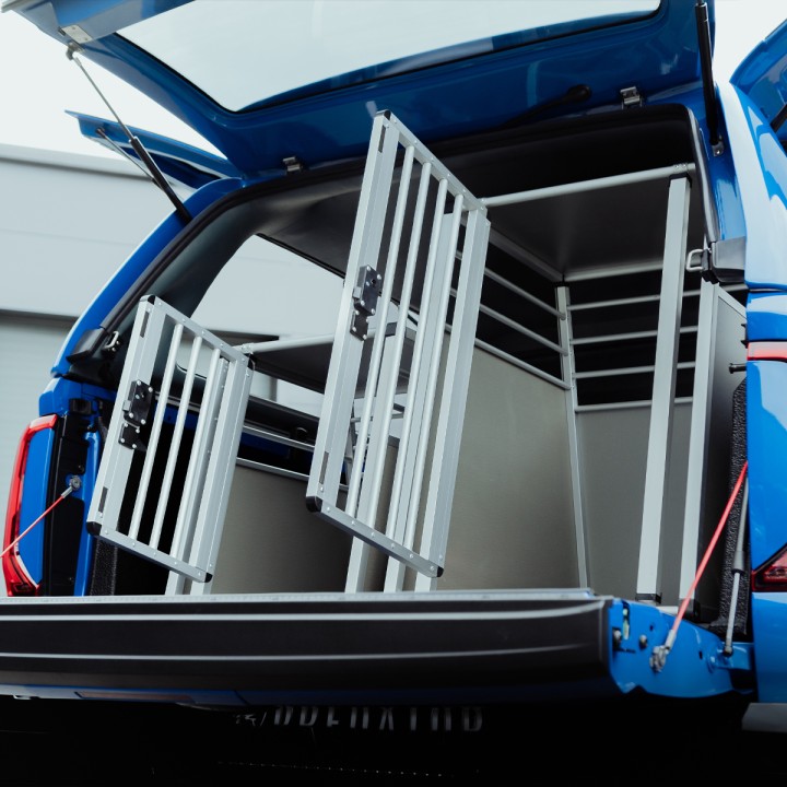 Dog Box, Trux Lightweight with Single Door - 3 Sizes, Volkswagen Amarok Limited / Platinum / Stormtrak / Thunder / Tremor / Wildtrak / Wildtrak X / Wolftrak / XL / XLT Double Cab / Extra Cab 2016 - 2019 - EDK.ro