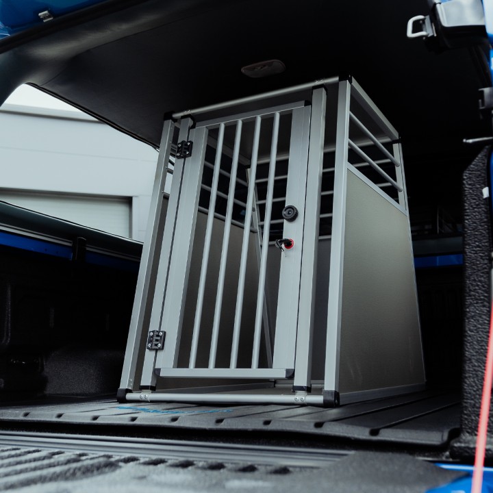 Dog Box, Trux Lightweight with Single Door - 3 Sizes, Volkswagen Amarok Double Cab 2016 - 2019 - EDK.ro