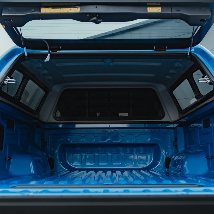 Închidere de Benă Tip Hardtop, Aeroklas Leisure, Volkswagen Amarok Cabină Dublă 2023 - Prezent - EDK.ro