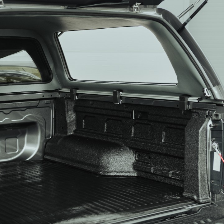 Hardtop Bed Cover, Alpha CMX, Volkswagen Amarok Double Cab 2023 - Present - EDK.ro