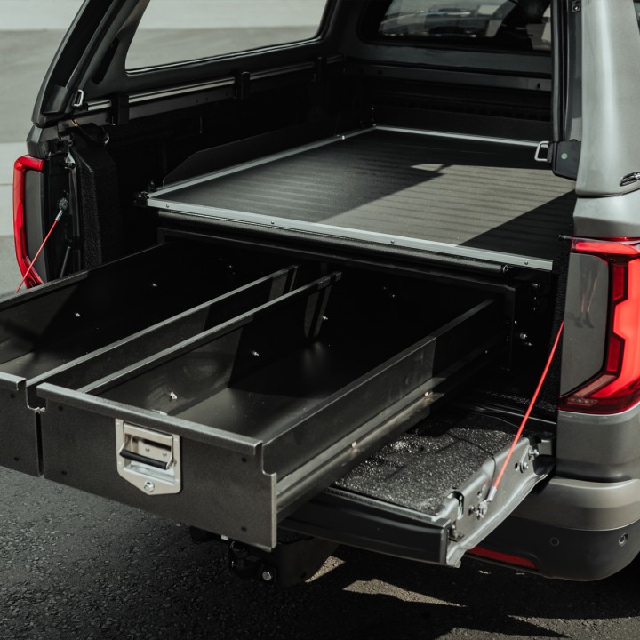 Închidere de Benă Tip Hardtop, Alpha CMX, Volkswagen Amarok Cabină Dublă 2023 - Prezent - EDK.ro