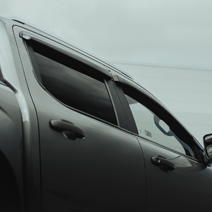 Set 4 Paravânturi, Trux Închis Smoked, Volkswagen Amarok Cabină Dublă 2023 - Prezent - EDK.ro