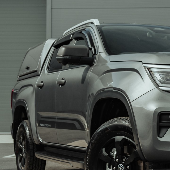 Set 4 Paravânturi, Trux Închis Smoked, Volkswagen Amarok Cabină Dublă 2023 - Prezent - EDK.ro