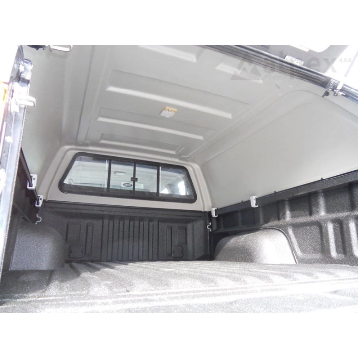 Închidere de Benă Tip Hardtop, Aeroklas Commercial, Isuzu D-Max Cabină Dublă 2025 - Prezent - EDK.ro