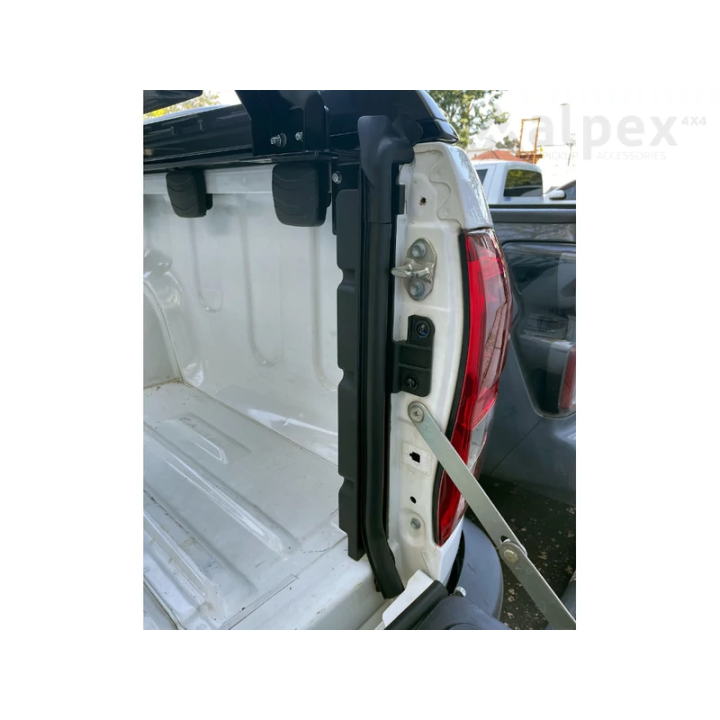 Tailgate Weather Seal Kit, Aeroklas Dust Seal, Toyota Hilux Double Cab / Extra Cab 2016 - 2026 - EDK.ro