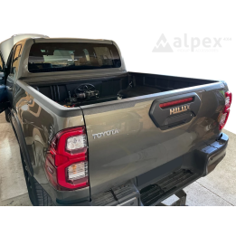 Protecții Margine Benă, Aeroklas Rail Guard, Toyota Hilux Cabină Dublă 2016 - 2026 - EDK.ro